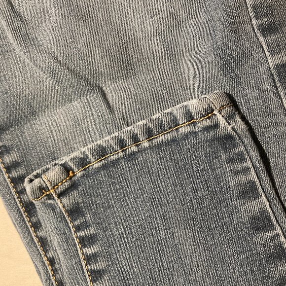 American Eagle Super Skinny Jeans - Picture 8 of 12